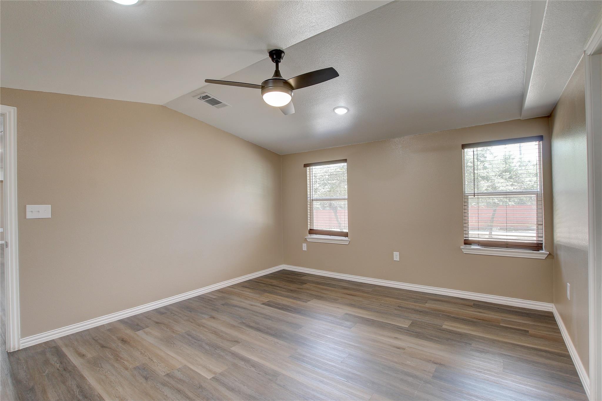 1604 Tierra Alto Street Leander TX 78641