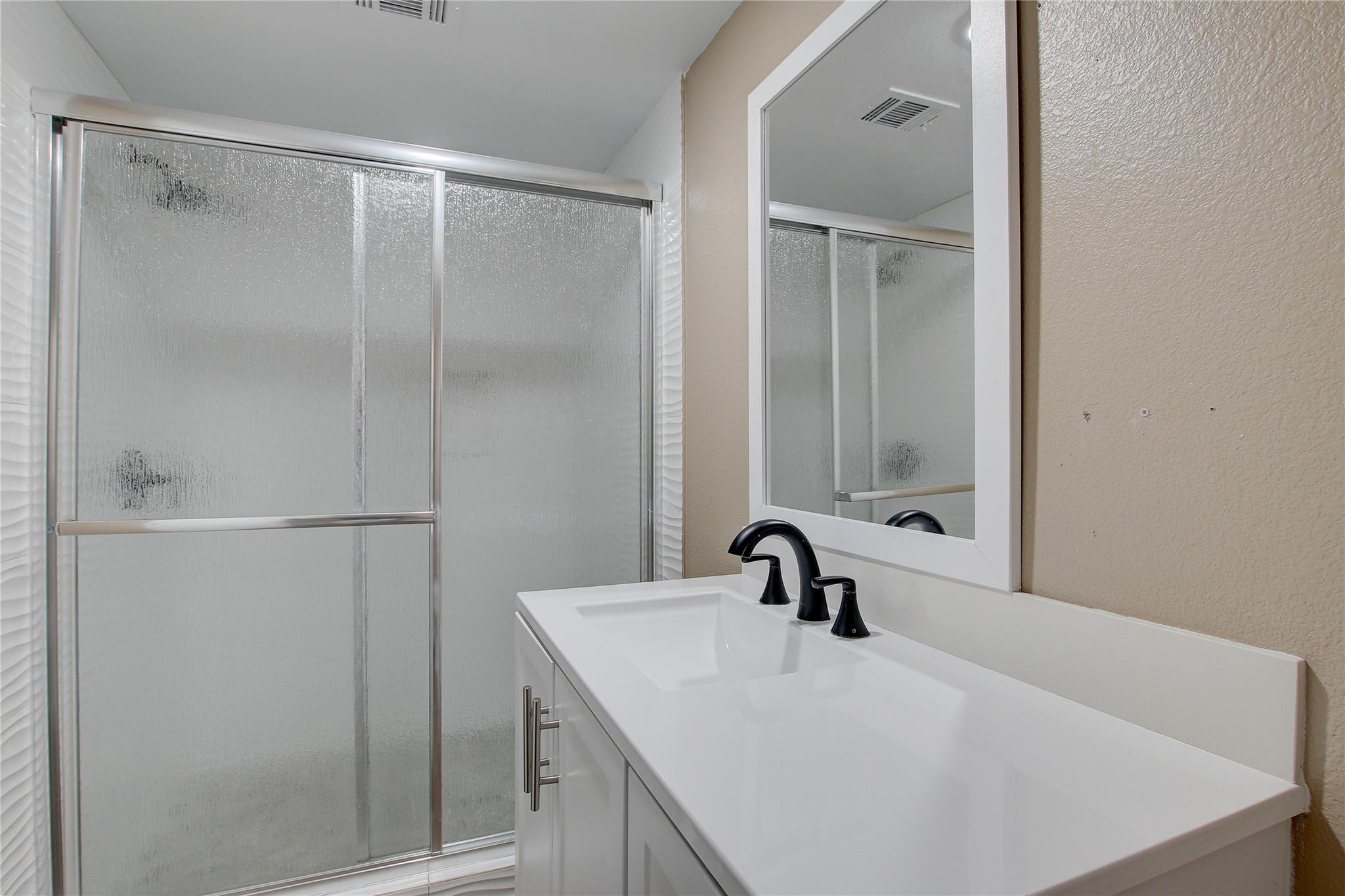 1604 Tierra Alto Street Leander TX 78641