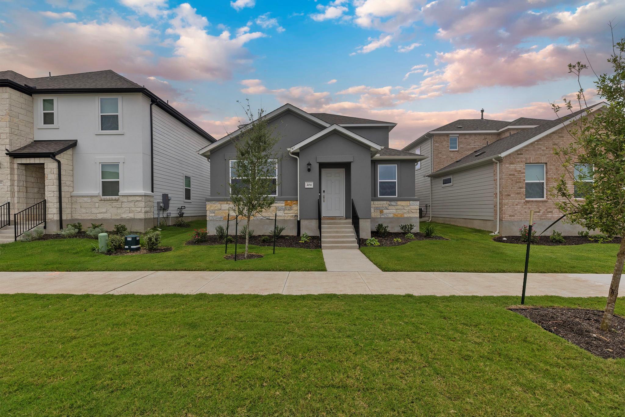 204 Flowers Avenue Hutto TX 78634