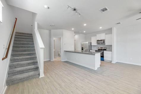 605 W South Street Leander TX 78641