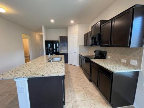 1001 Hillrose Drive Leander TX 78641
