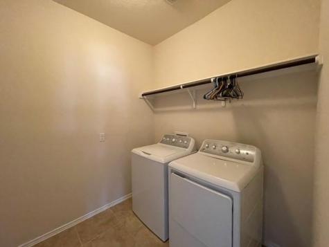 1001 Hillrose Drive Leander TX 78641
