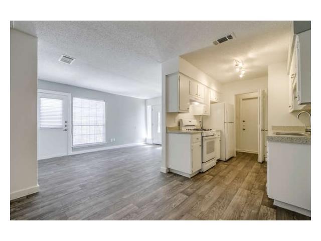 5009 Copperbend Boulevard Austin TX 78744