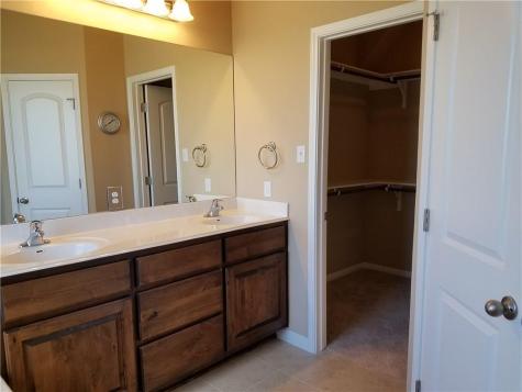 743 Easton Drive San Marcos TX 78666