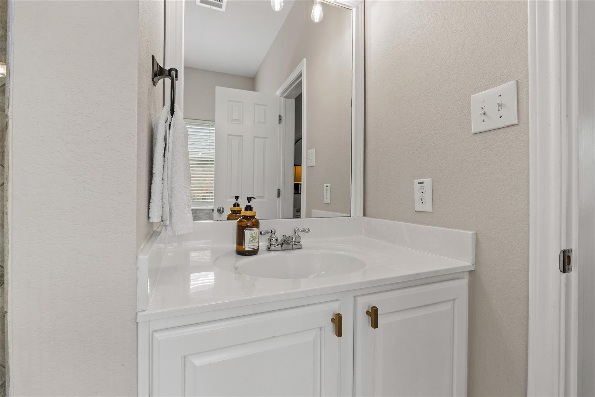 2414 Powderham Lane Cedar Park TX 78613