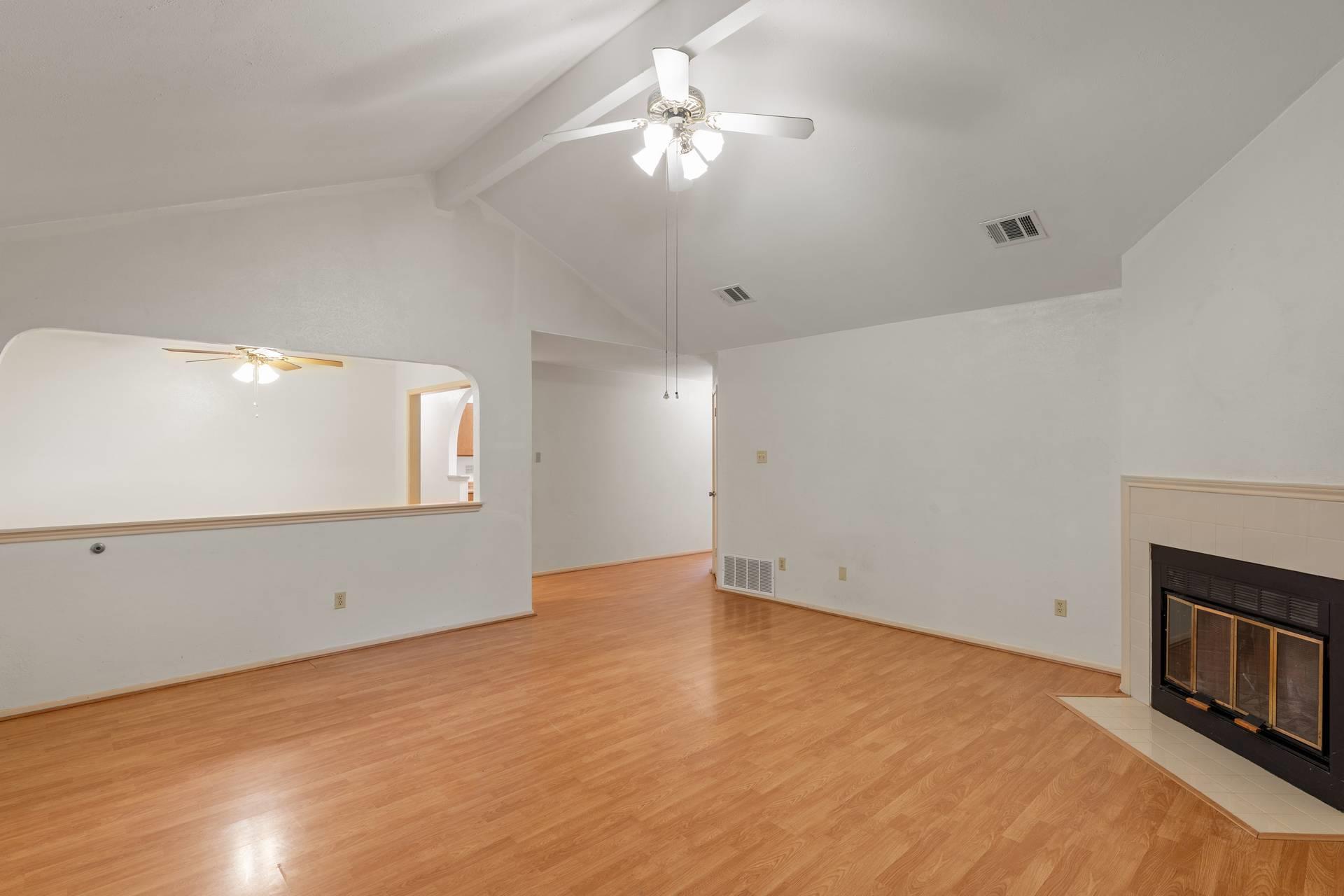 1716 Morning Quail Drive Austin TX 78758