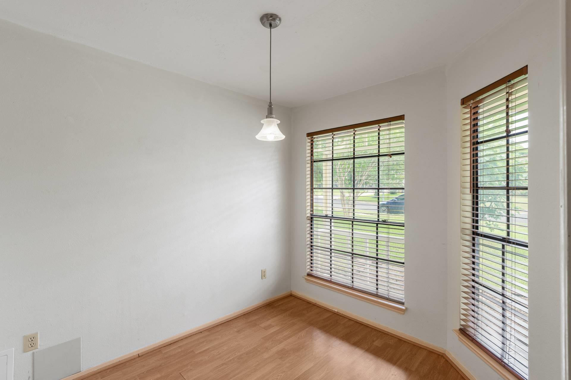 1716 Morning Quail Drive Austin TX 78758