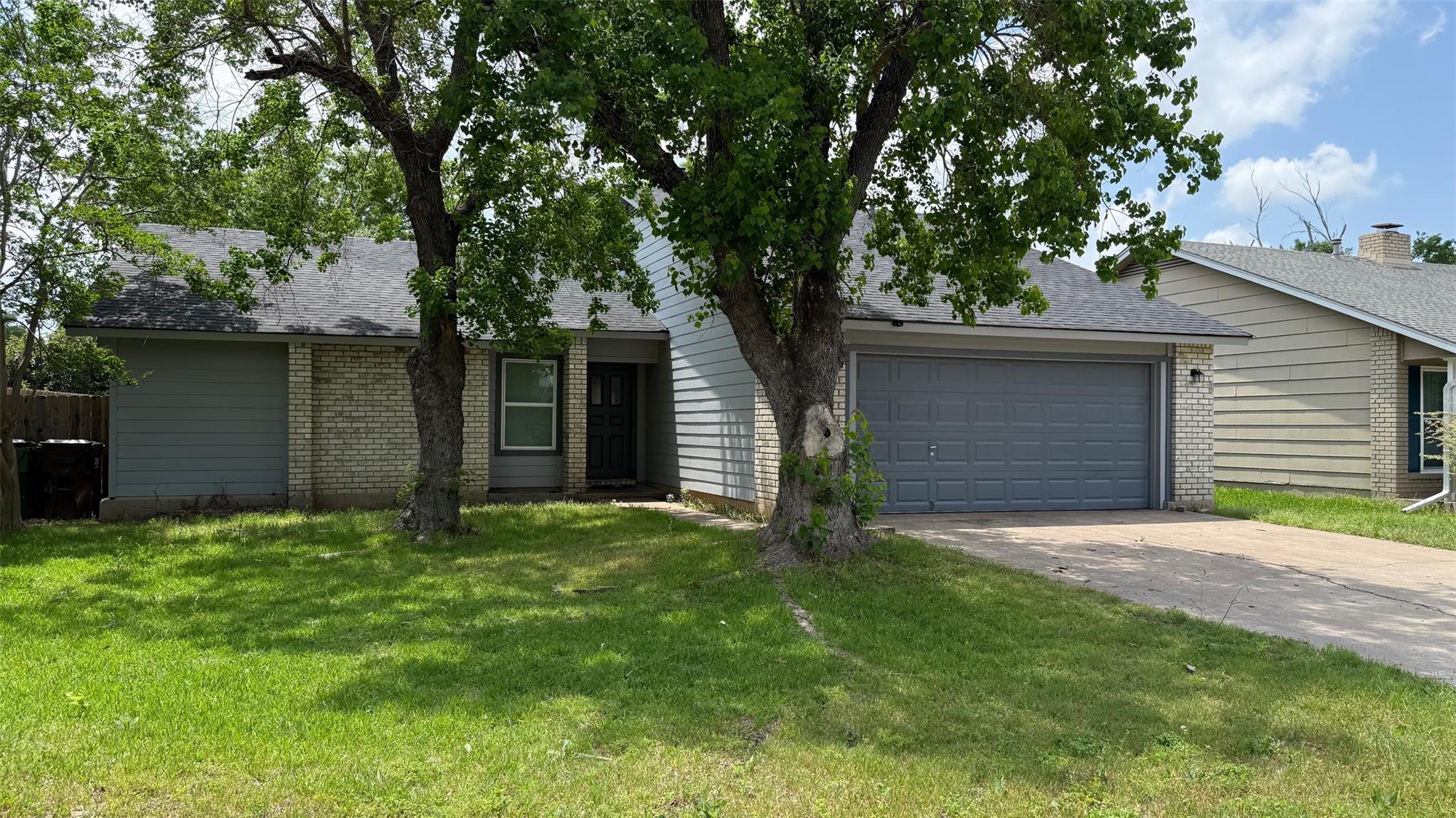 1307 Wroxton Way Round Rock TX 78664