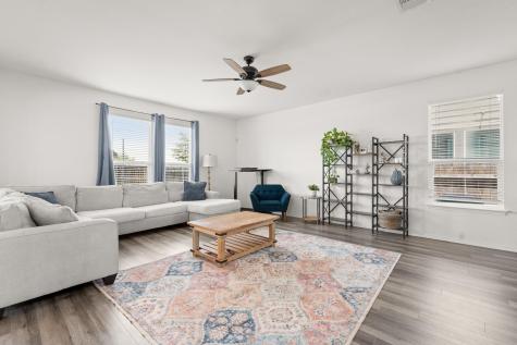 6400 Wagon Spring Street Del Valle TX 78617