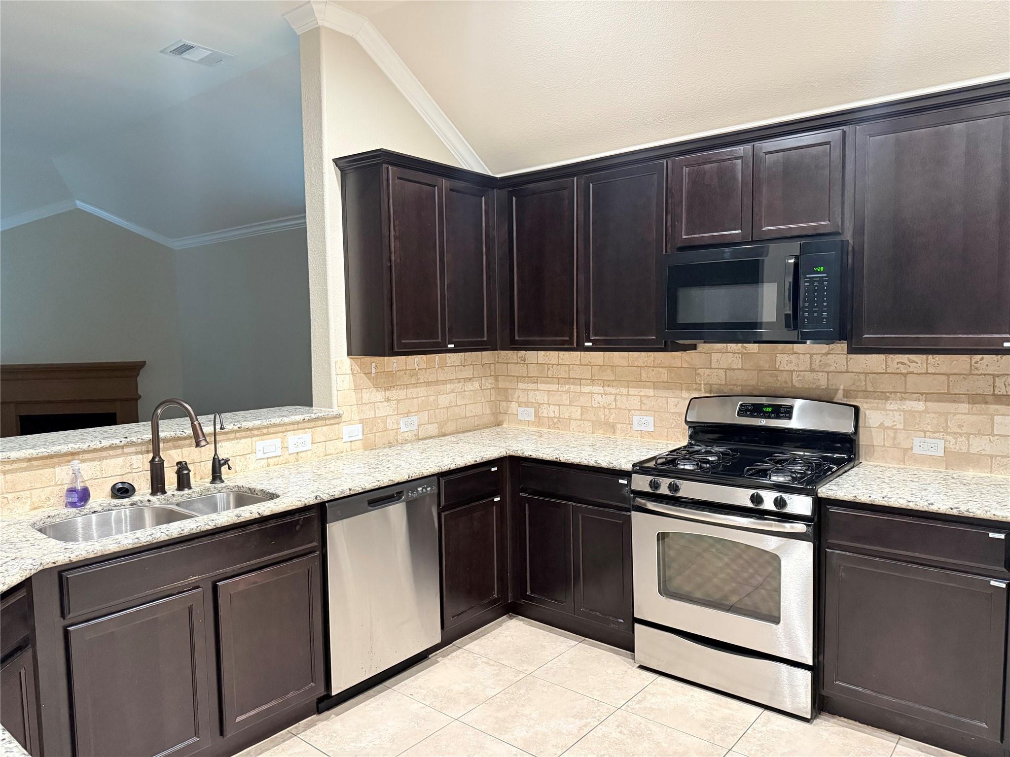 1704 Tranquility Lane Pflugerville TX 78660