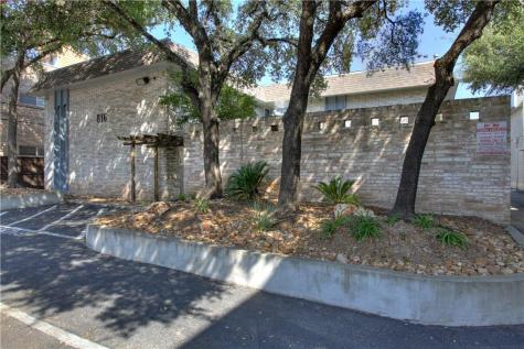 816 W North Loop Boulevard Austin TX 78756