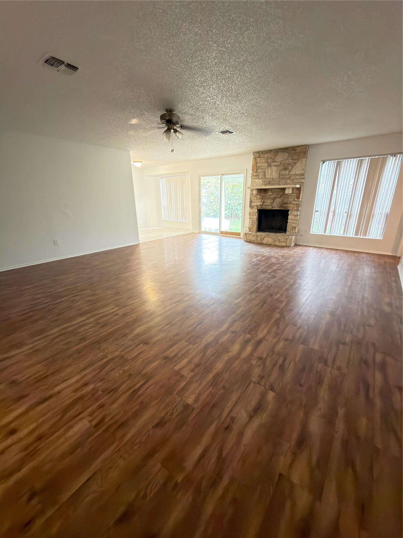 5601 Porsche Lane Austin TX 78749