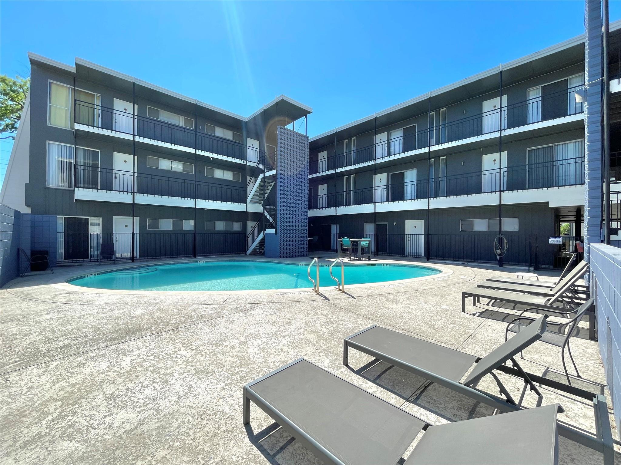 2900 Cole Street Austin TX 78705