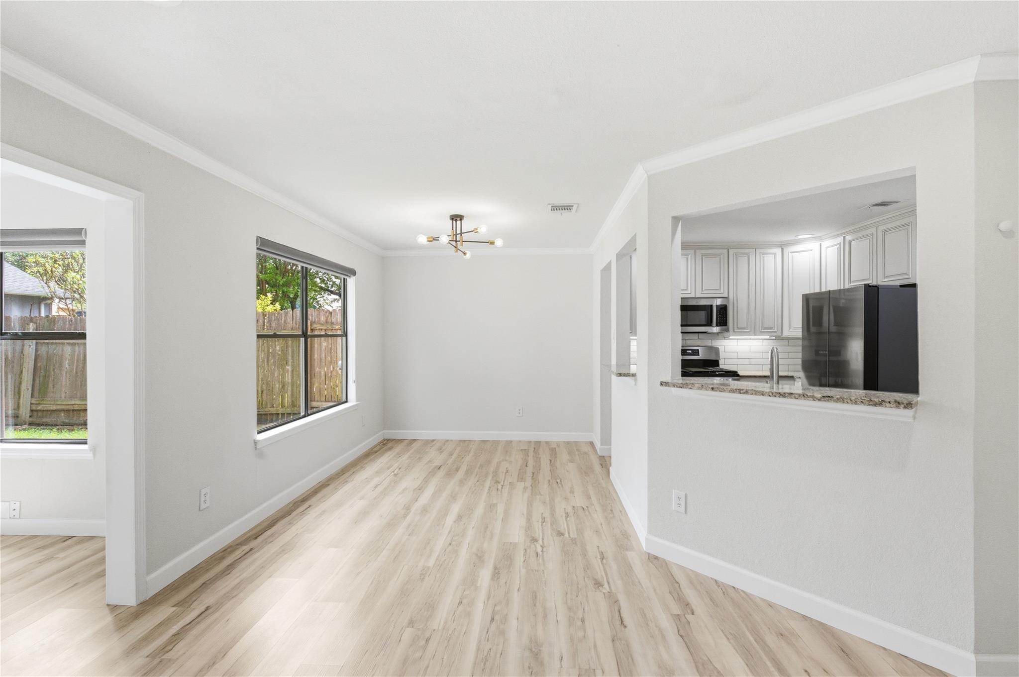 2326 Dowd Lane Austin TX 78728
