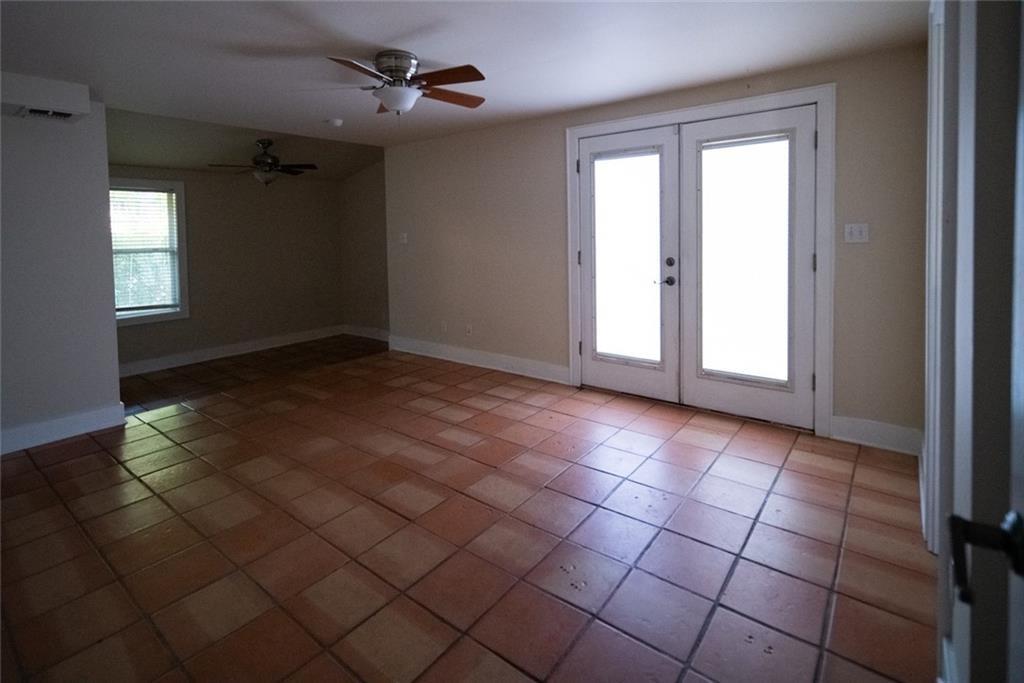 1607 Garden Street Austin TX 78702