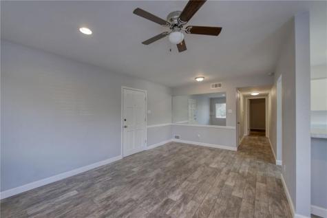 5801 Thunderbird Street Lago Vista TX 78645
