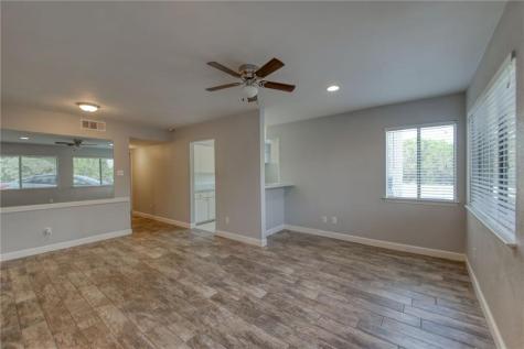 5801 Thunderbird Street Lago Vista TX 78645