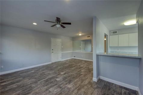 5801 Thunderbird Street Lago Vista TX 78645