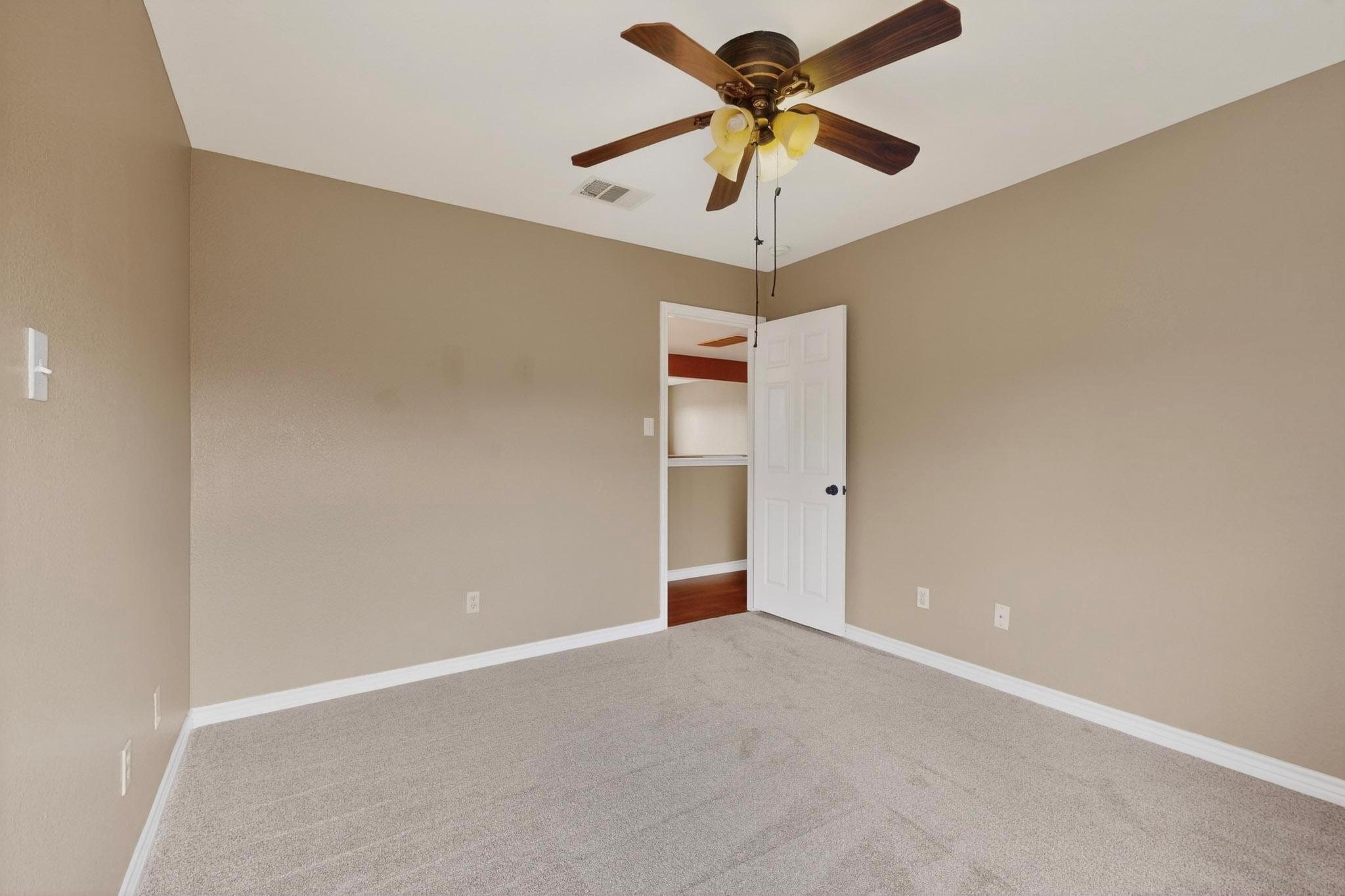 322 Lone Star Boulevard Hutto TX 78634