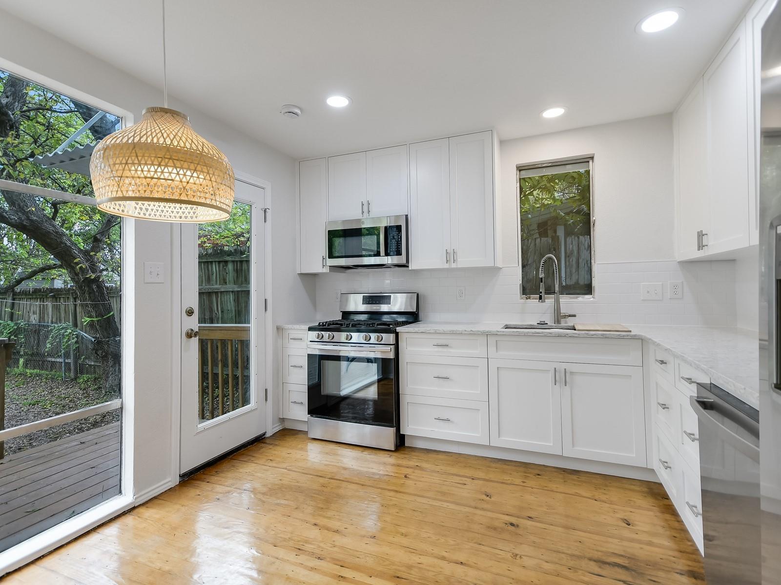 112 E Skyview Road Austin TX 78752