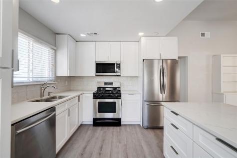 11428 Bristle Oak Trail Austin TX 78750