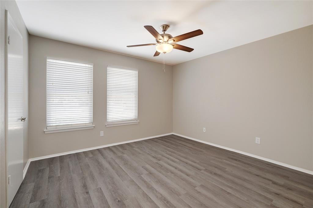 11428 Bristle Oak Trail Austin TX 78750