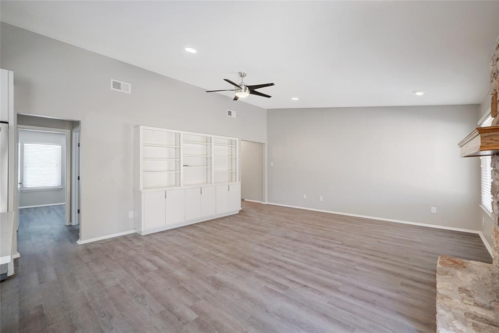 11428 Bristle Oak Trail Austin TX 78750