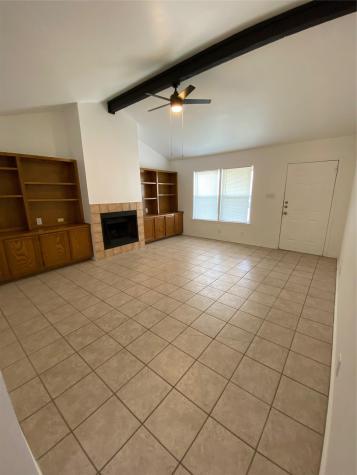 1304-B Conway Drive San Marcos TX 78666
