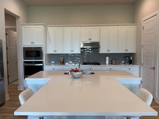 900 Elenora Drive Leander TX 78641