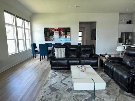900 Elenora Drive Leander TX 78641