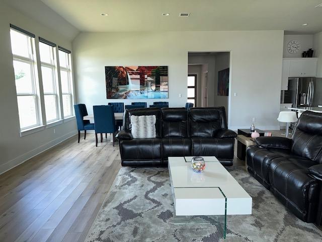 900 Elenora Drive Leander TX 78641