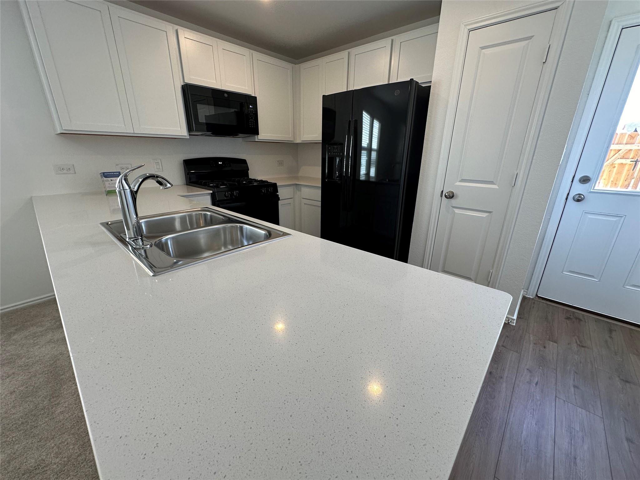 233 Magalia Lane Kyle TX 78640