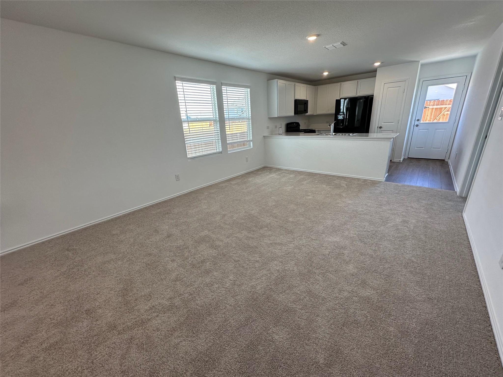 233 Magalia Lane Kyle TX 78640