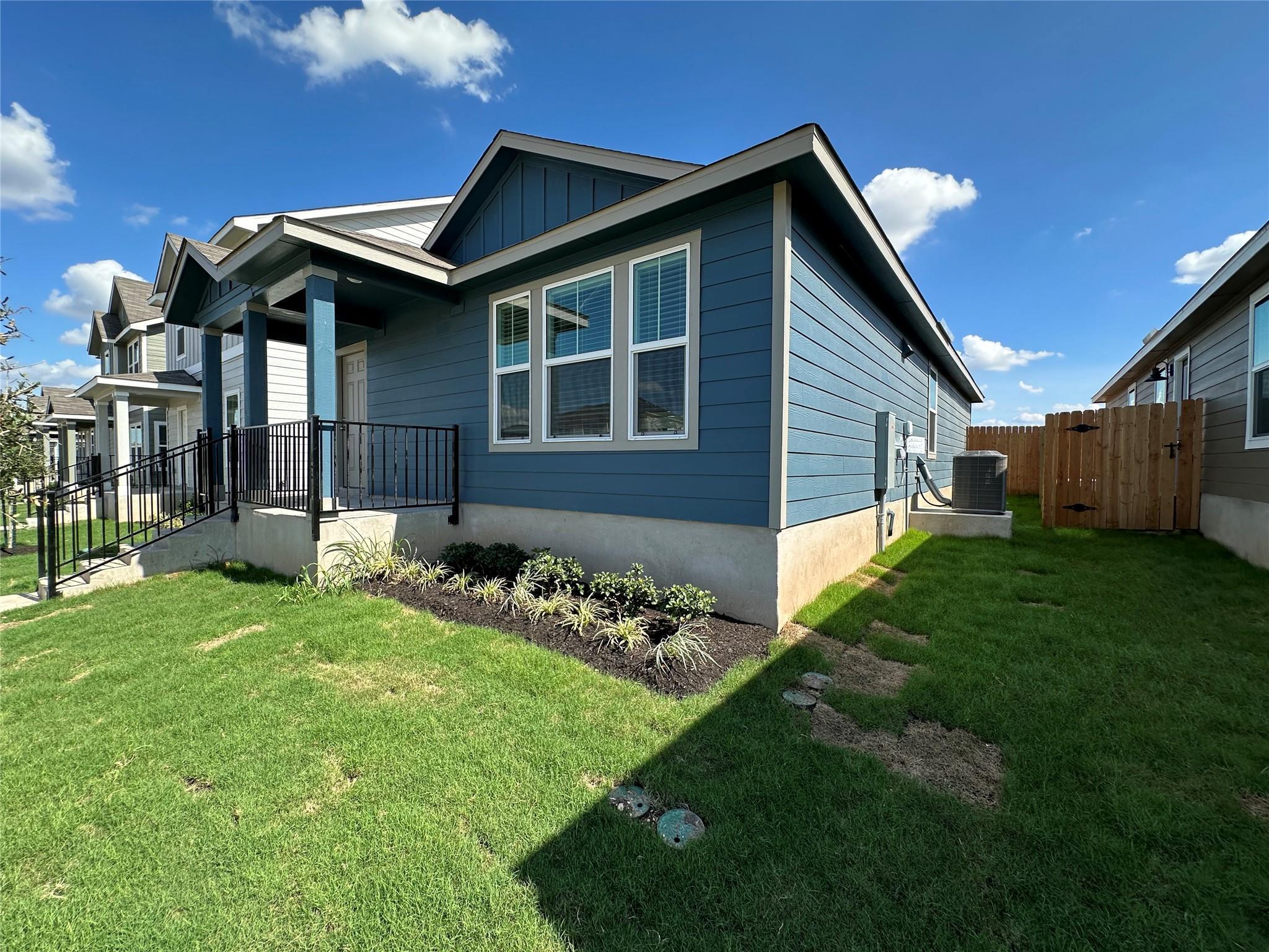 233 Magalia Lane Kyle TX 78640