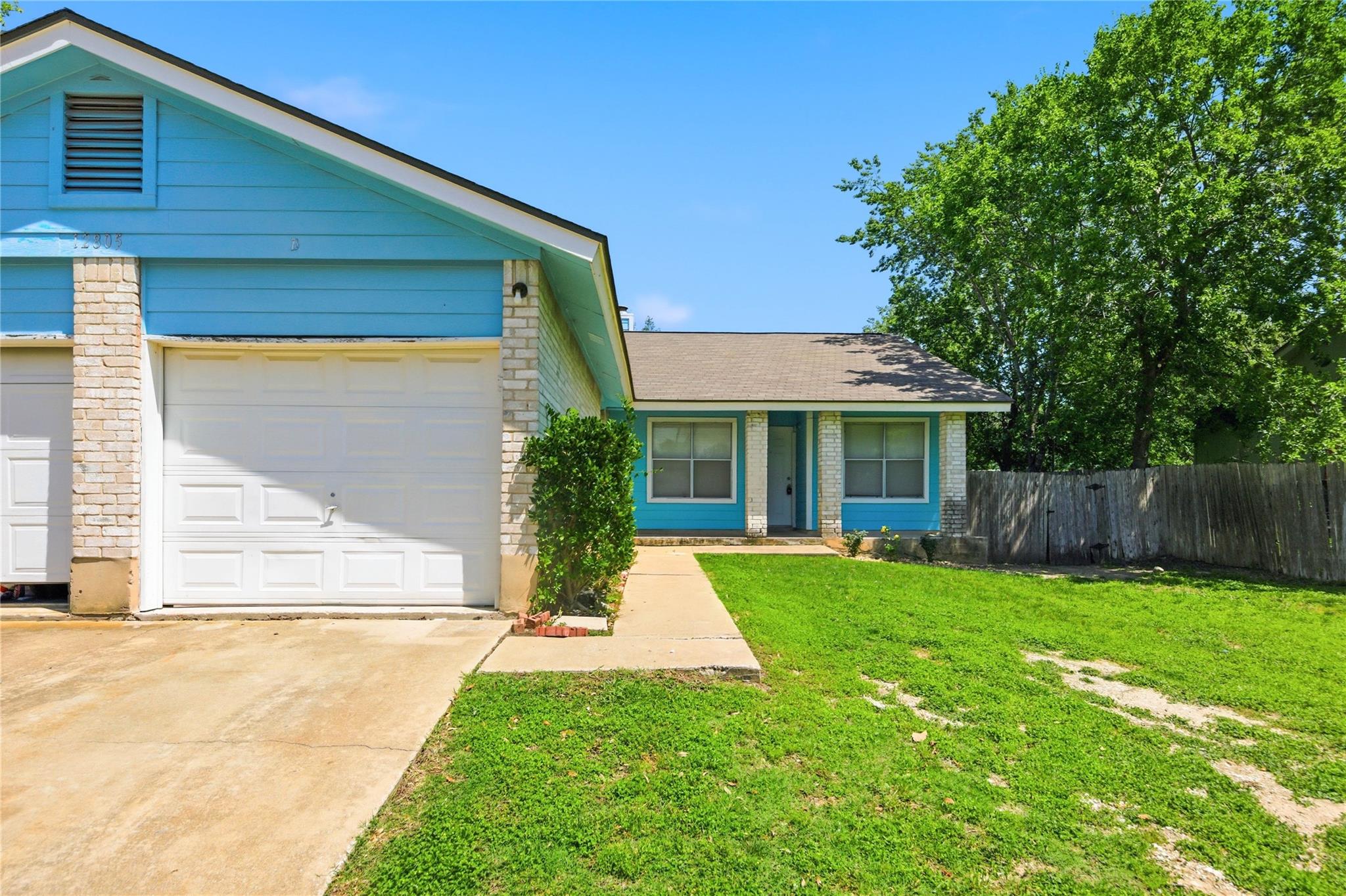 12805 Tomanet Trail Austin TX 78727