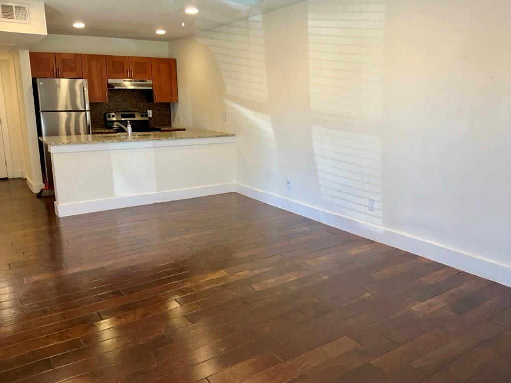 909 Reinli Street Austin TX 78751