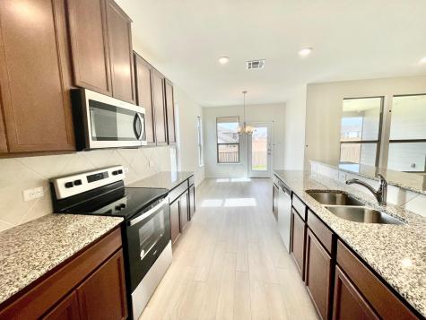 163 Mcginnis Trail Kyle TX 78640