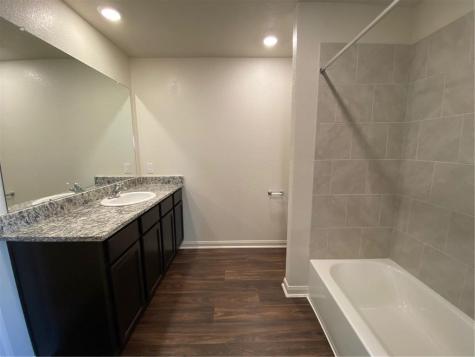 401 Hyacinth Way Jarrell TX 76537