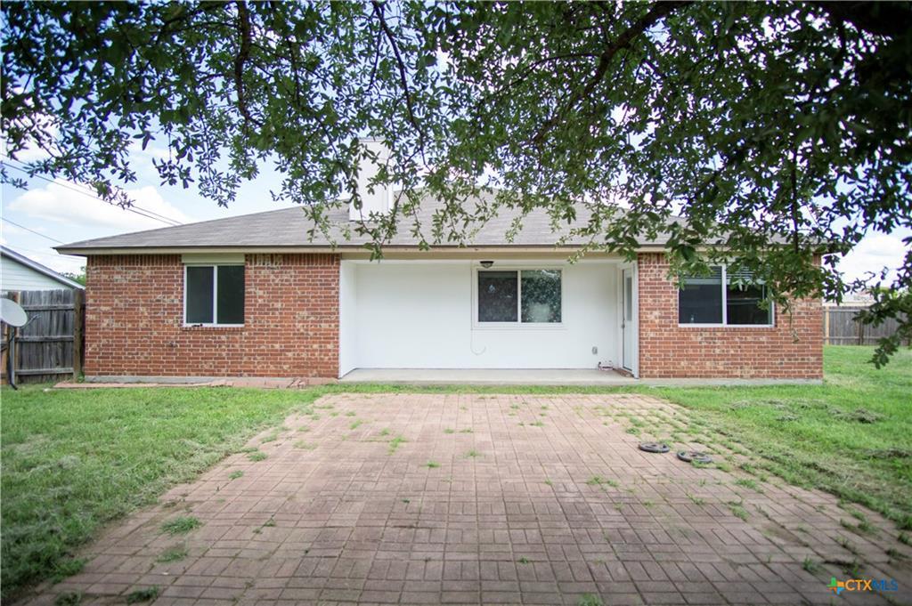 1809 Herndon Drive Killeen TX 76543