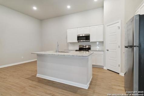 422-426 Nespral Drive San Antonio TX 78253