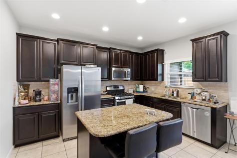 2409 Muzzie Lane Leander TX 78641