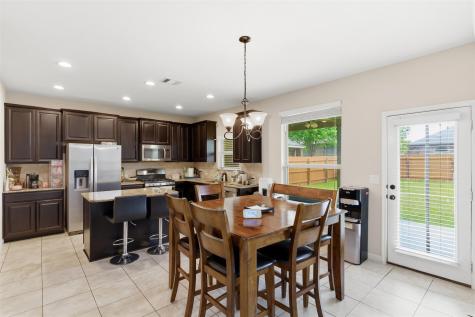 2409 Muzzie Lane Leander TX 78641