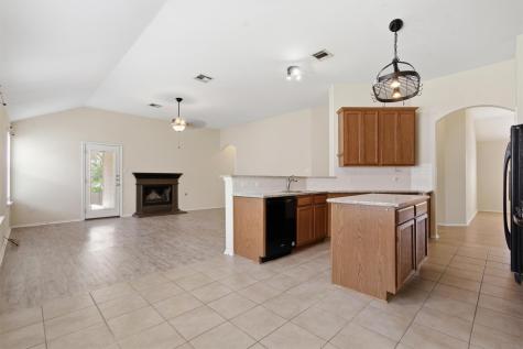 224 Poplarwood Drive Kyle TX 78640