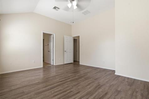 224 Poplarwood Drive Kyle TX 78640