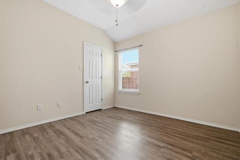 224 Poplarwood Drive Kyle TX 78640