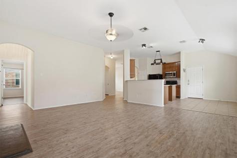 224 Poplarwood Drive Kyle TX 78640