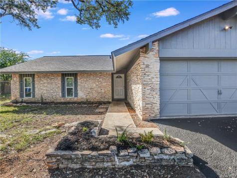 5205 Thunderbird Street Lago Vista TX 78645