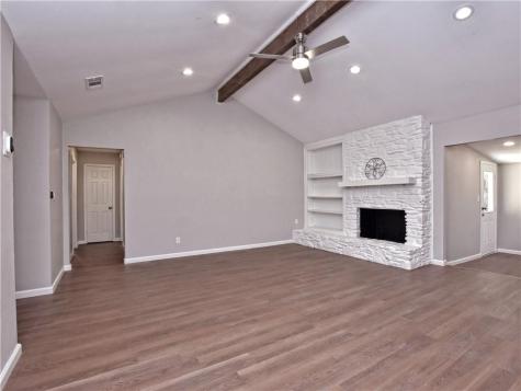 5205 Thunderbird Street Lago Vista TX 78645