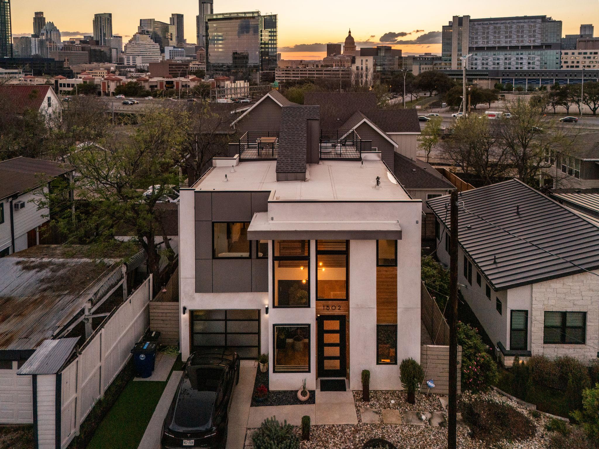 1502 Waller Street Austin TX 78702