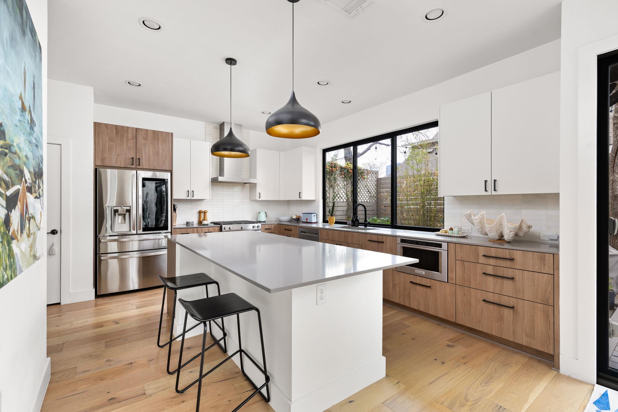 1502 Waller Street Austin TX 78702